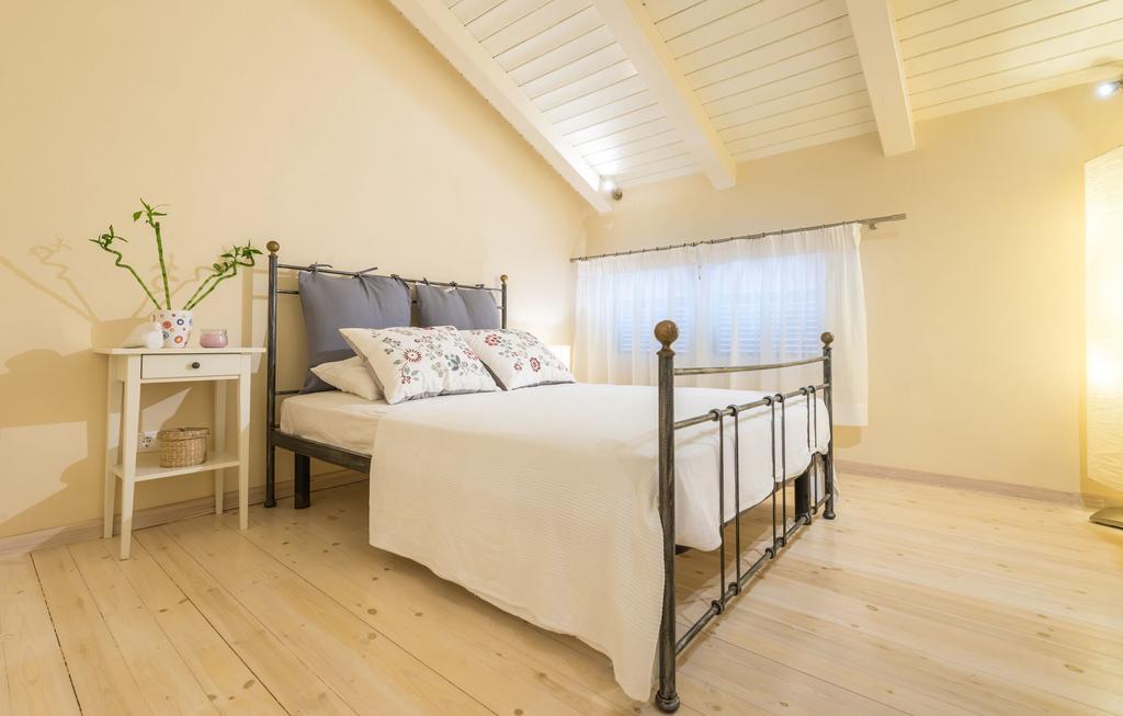 Villa Oliva, In A Serene Location & Private Pool, By Zantewize Akrotiri  ภายนอก รูปภาพ