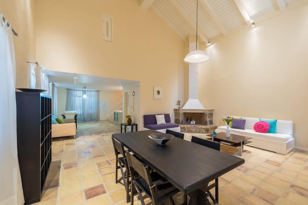 Villa Oliva, In A Serene Location & Private Pool, By Zantewize Akrotiri  ภายนอก รูปภาพ