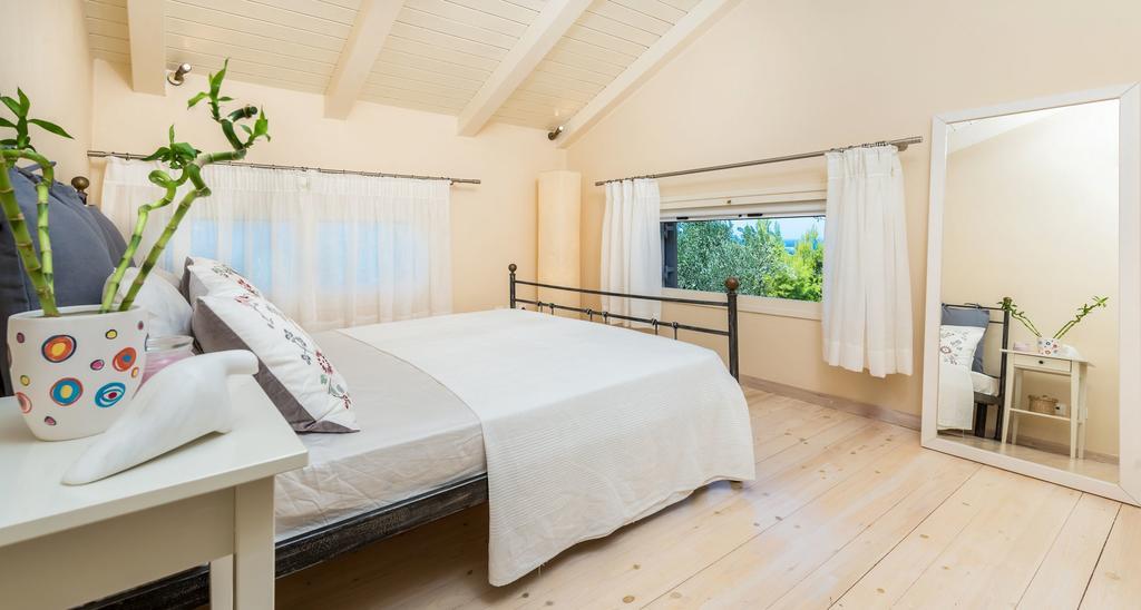 Villa Oliva, In A Serene Location & Private Pool, By Zantewize Akrotiri  ภายนอก รูปภาพ